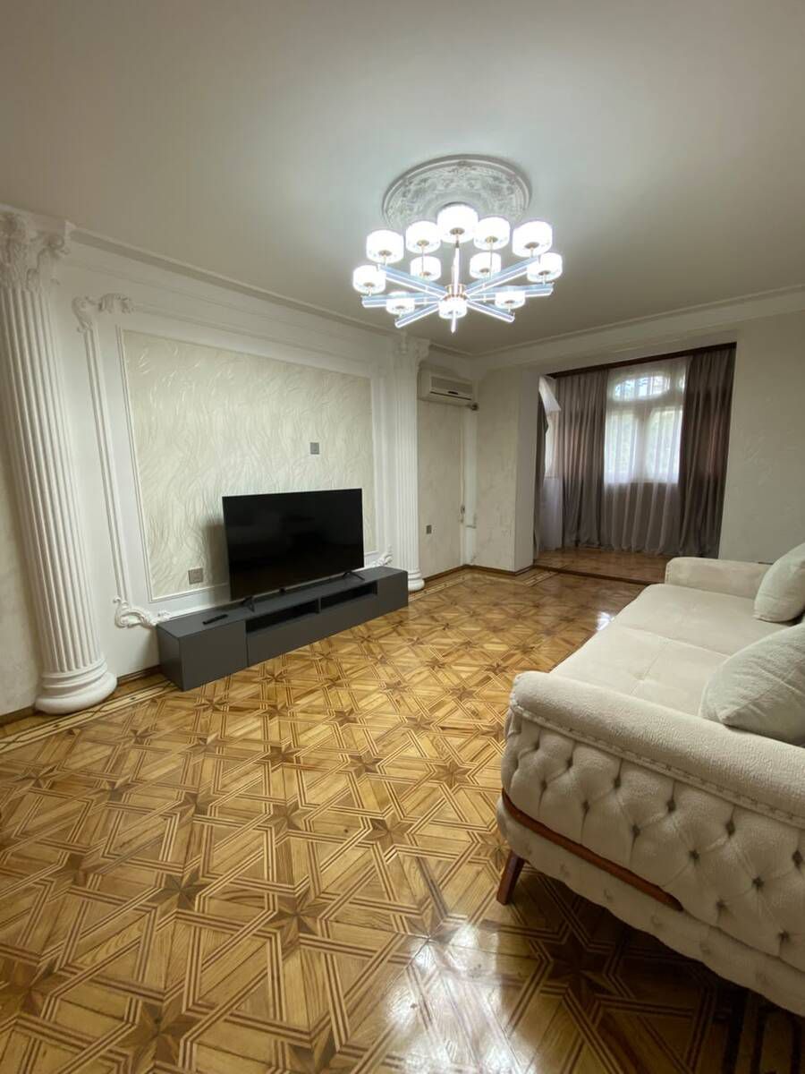 Satılır 3 otaqlı köhnə tikili 88 m² — Mənzil, Bakı (2)