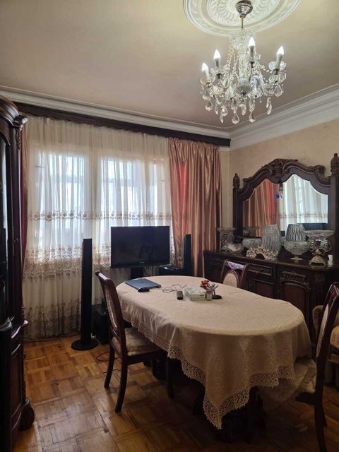 4-otaqlı mənzil, 6-cı mkr. qəs., 90 m² — Sumqayıt