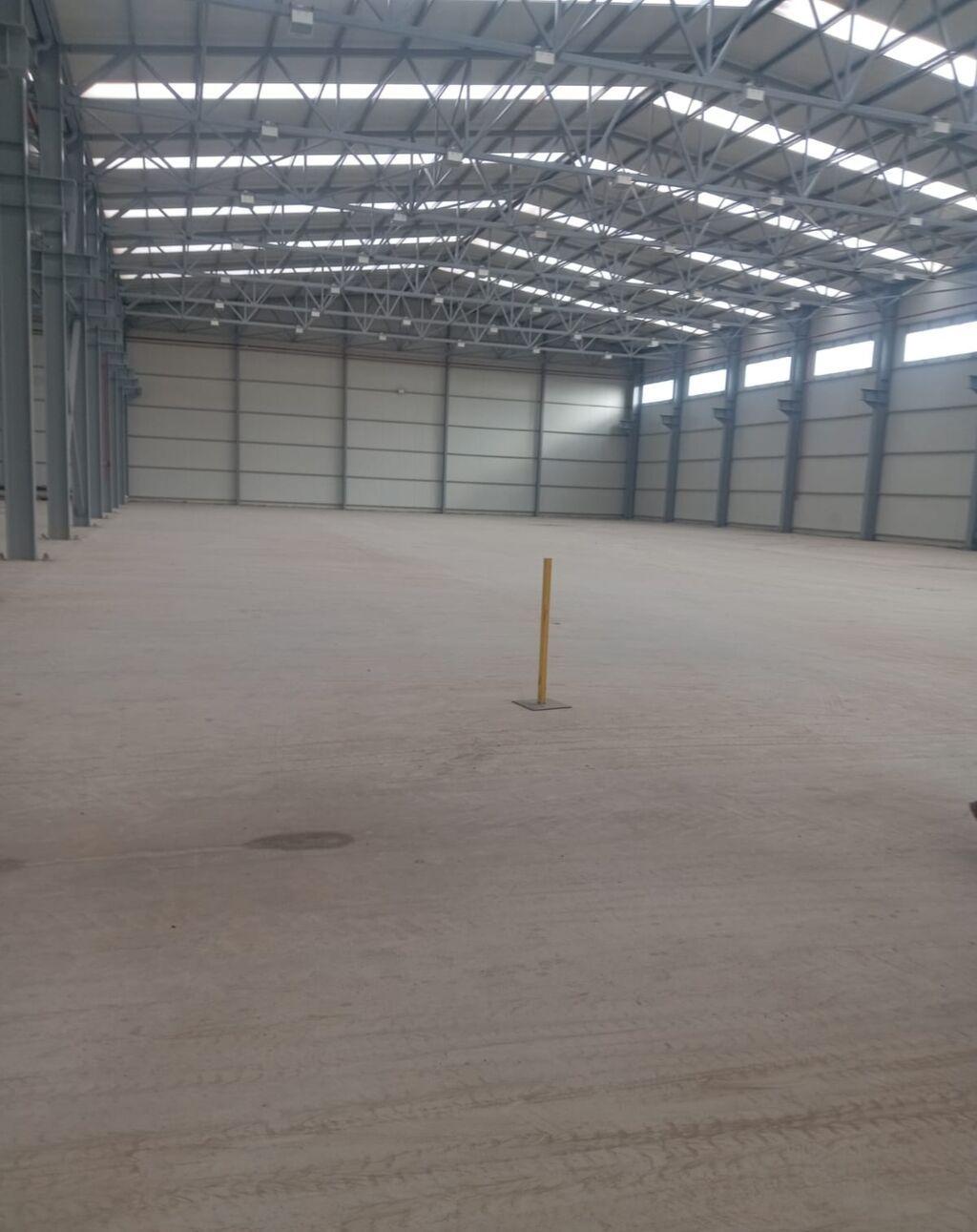 Anbar/istehsalat sahəsi – geniş metal konstruksiyalı hangar - Tam — Daşınmaz əmlak, Bakı (4)
