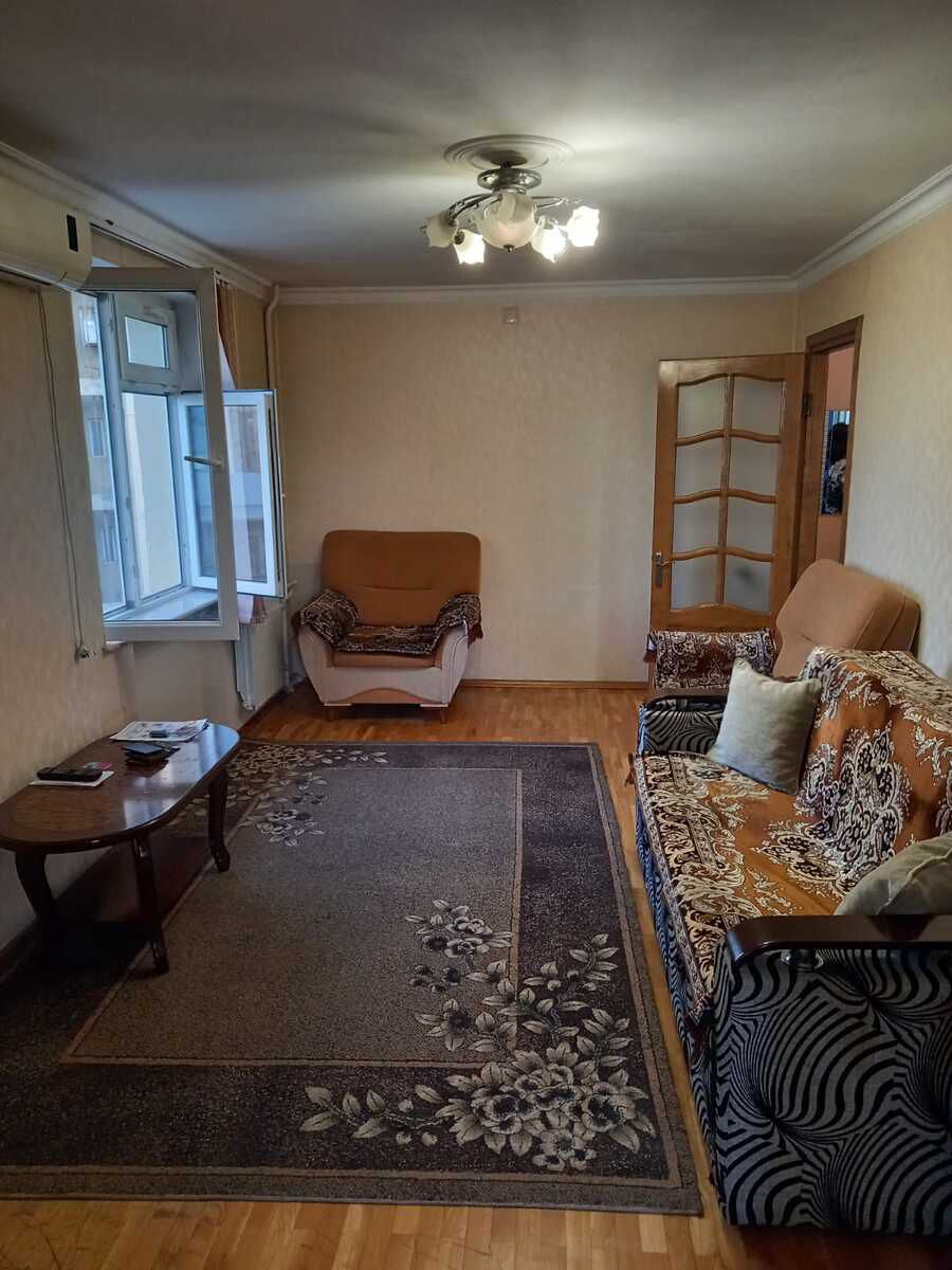 Satılır 1 otaqlı köhnə tikili 33 m² — Mənzil, Bakı (2)