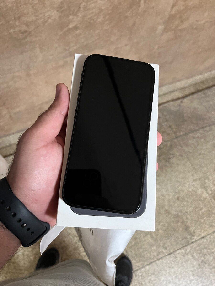 Apple iPhone 16 Black 128GB/8GB — Telefonlar və qadjetlər, Bakı (2)