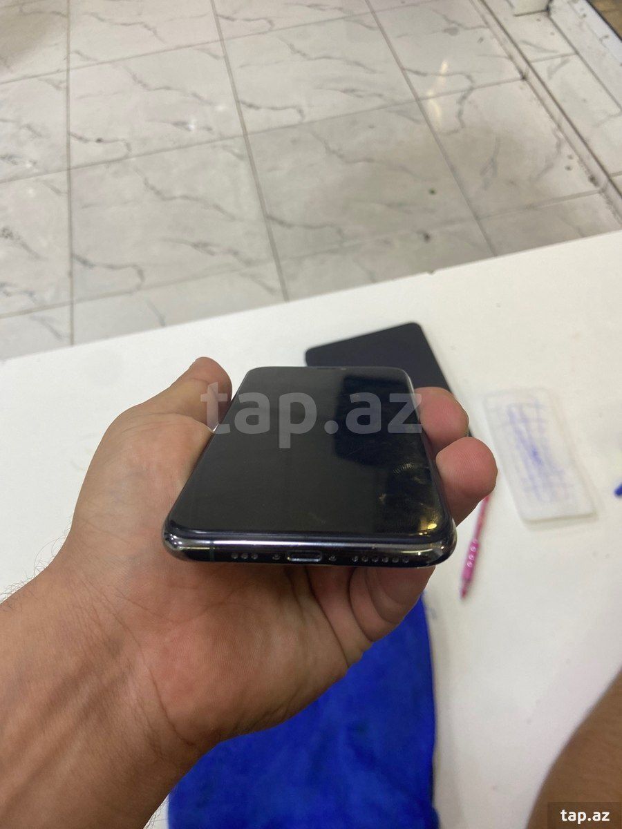 Apple iPhone 11 Pro Silver 64GB/4GB — Telefonlar və qadjetlər, Bakı (4)