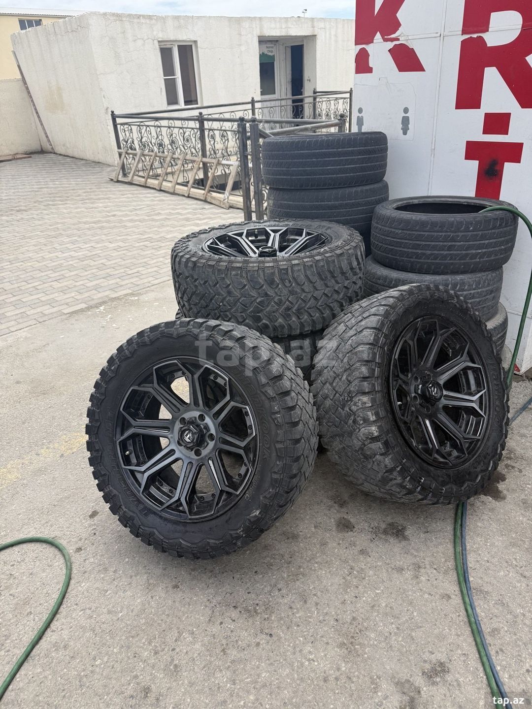 Jeep Wrangler təkərləri R20 — Ehtiyat hissələri və aksesuarlar, Bakı (3)