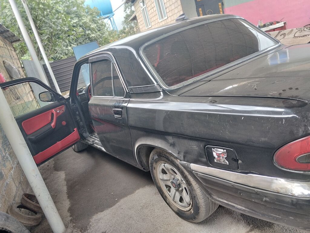 GAZ Volga 3110, qara rəng, sedan kuzov. Xüsusiyyətlər: - Klassik xrom — Avtomobillər, Ağdaş (2)