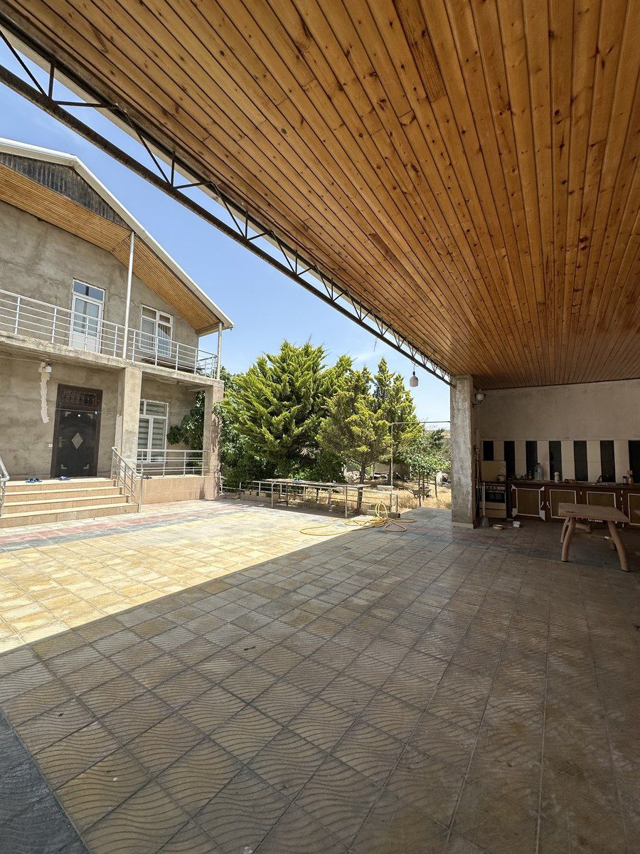Satılır 5 otaqlı həyət evi/bağ evi 200 m² — Ev, villa, Bakı (3)