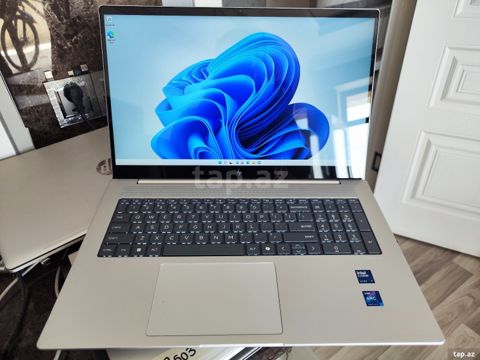 HP Envy 17 — Bakı