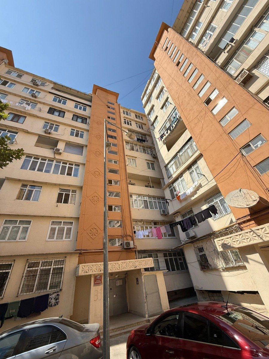 Satılır 3 otaqlı köhnə tikili 80 m² — Mənzil, Bakı (3)