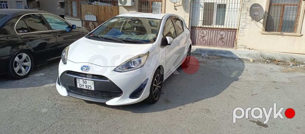 Toyota Aqua: 1.5 l | 2018 il Hetçbek — Avtomobillər, Bakı (3)