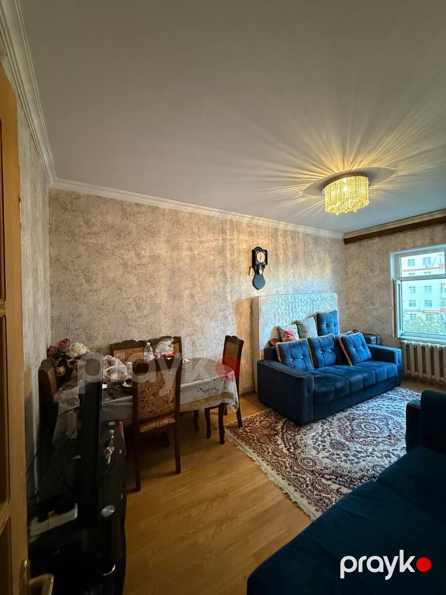 Satılır 2 otaqlı köhnə tikili 65 m² — Mənzil, Bakı (2)