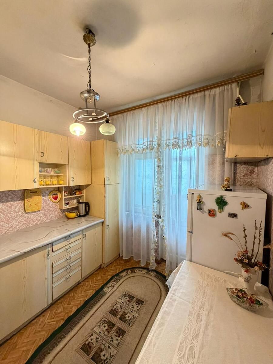 Satılır 2 otaqlı köhnə tikili 65 m² — Mənzil, Bakı (5)