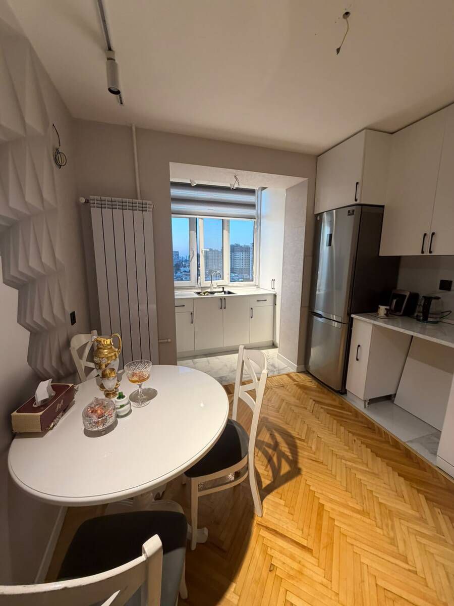 Satılır 3 otaqlı köhnə tikili 80 m² — Mənzil, Bakı (11)