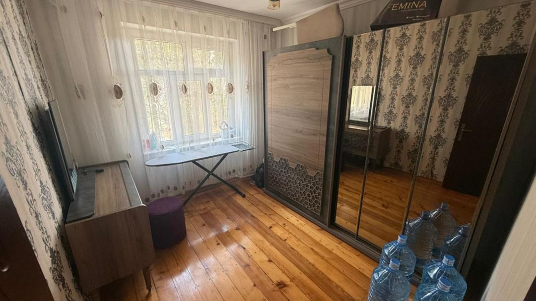 Satılır 4 otaqlı köhnə tikili 110 m² — Mənzil, Bakı (6)