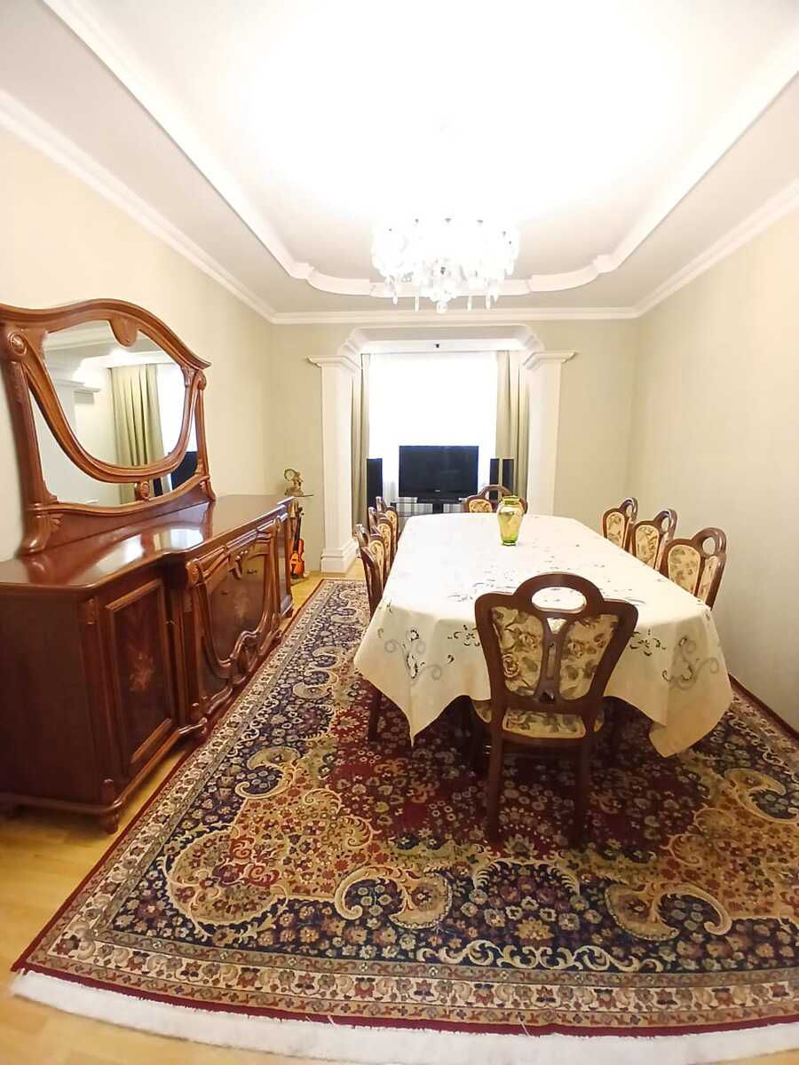 İcarəyə verilir 3 otaqlı köhnə tikili 85 m² — Mənzil, Bakı (2)
