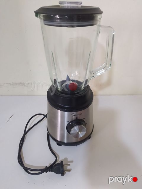 Midea blender (3defe islenib hec bir problem yoxdur pul lazm deye
