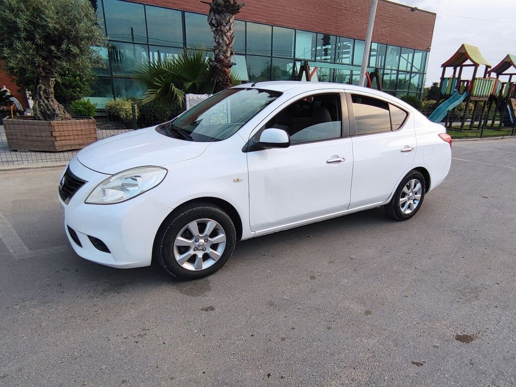 Nissan Sunny: 1.5 l | 2014 il Sedan — Avto, Bakı (9)