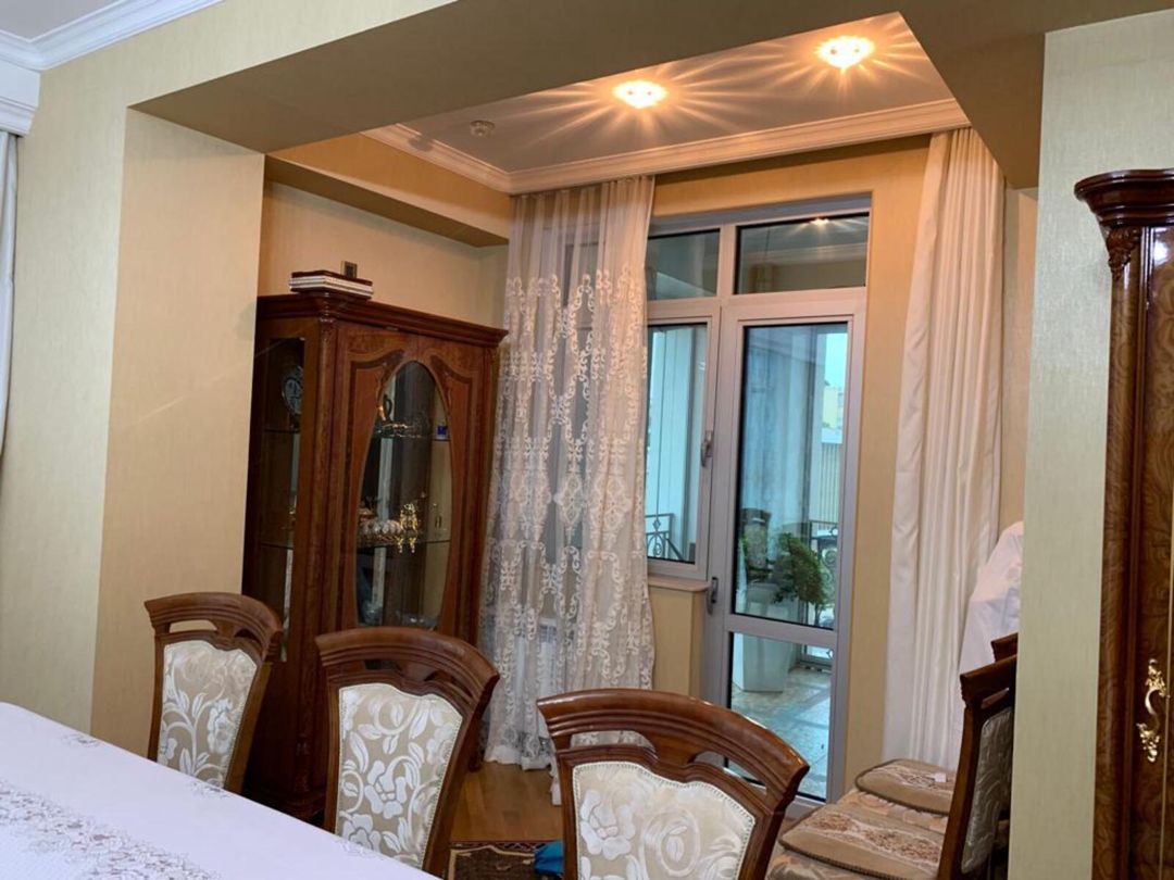 İcarəyə verilir 4 otaqlı yeni tikili 170 m² — Mənzil, Bakı (10)