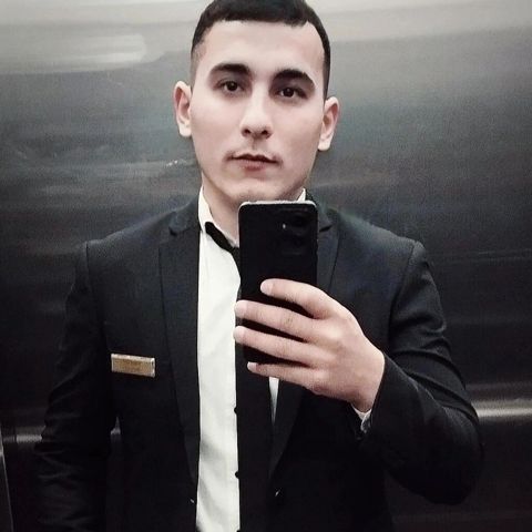 Mühafizəçi, Kişi, 34 yaş, 1-2 illik təcrübə