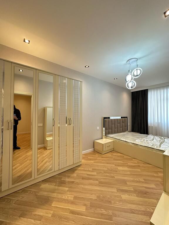 Satılır 4 otaqlı yeni tikili 140 m² — Mənzil, Bakı (10)