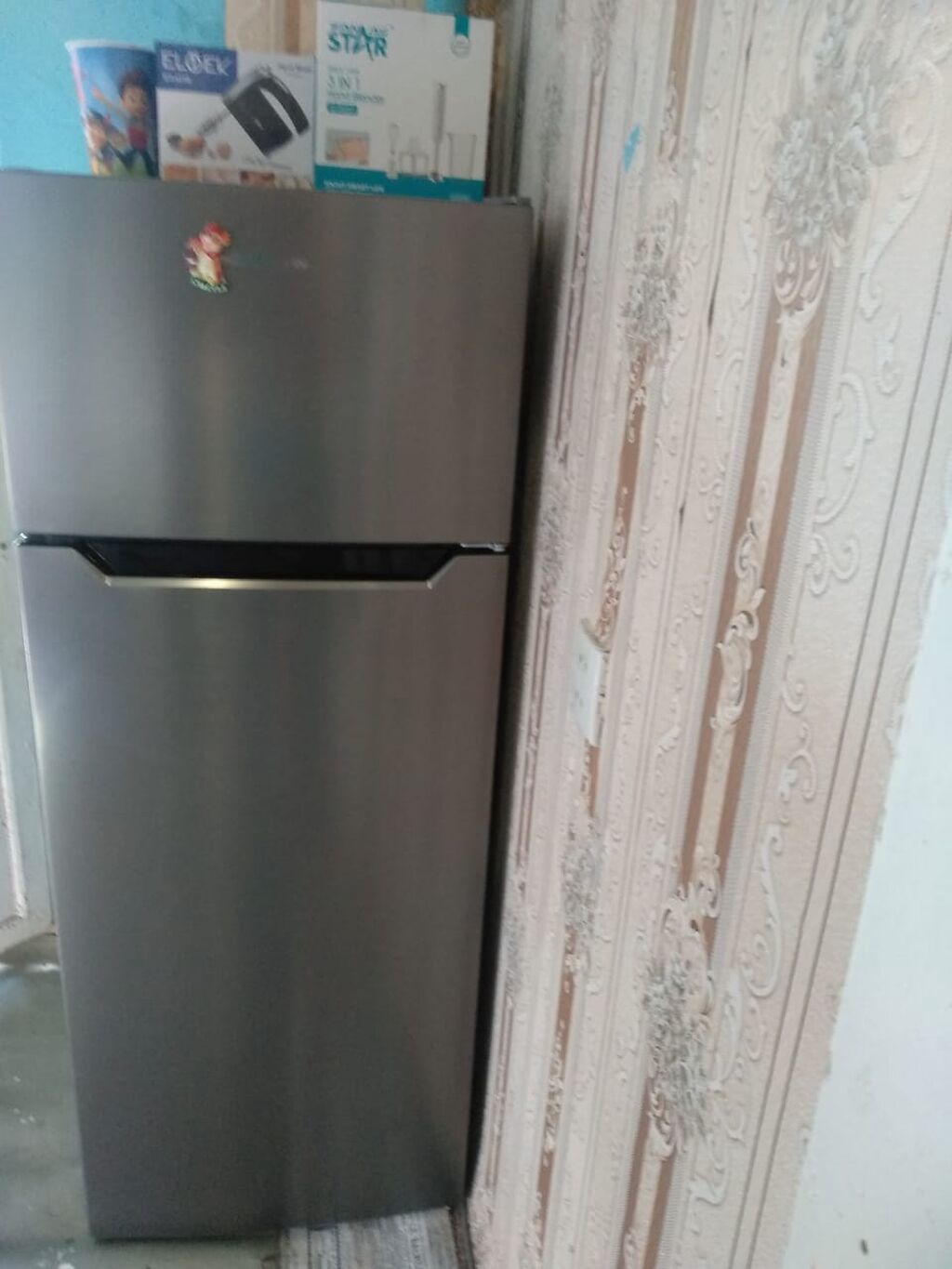 Tahirə xanım . Soyuducu yeni kimidir bir il yoxdur ki alinib 450 man