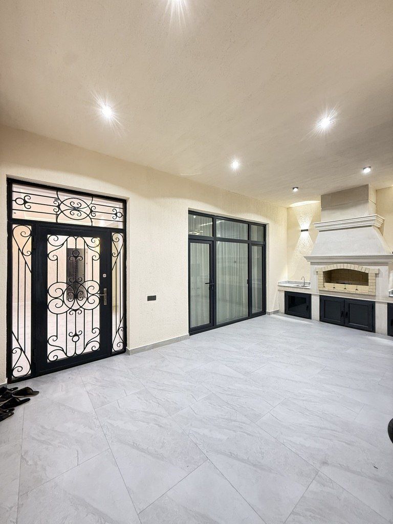 Satılır 4 otaqlı həyət evi/bağ evi 200 m² — Ev, villa, Bakı (11)