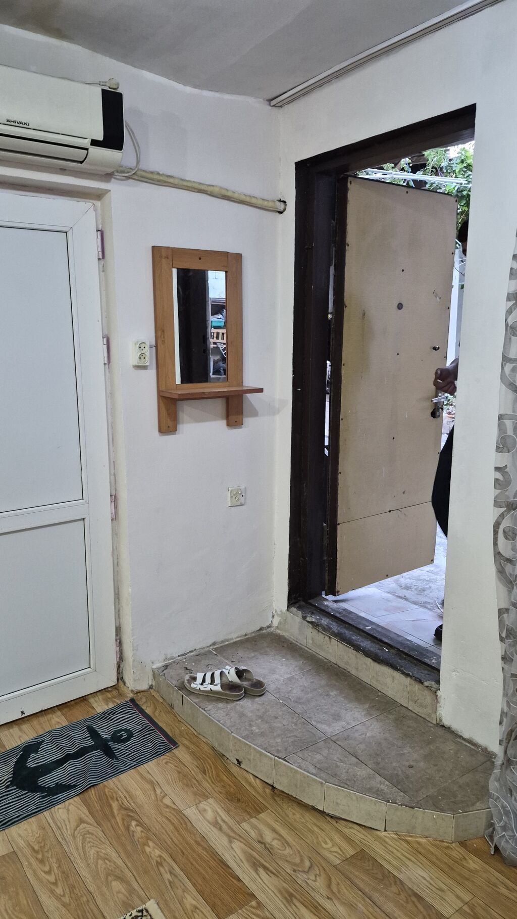 Seherin Merkezinde Qis parkinin yaninda Umumi Heyetde 1 otag menzil — Daşınmaz əmlak, Masazır (5)