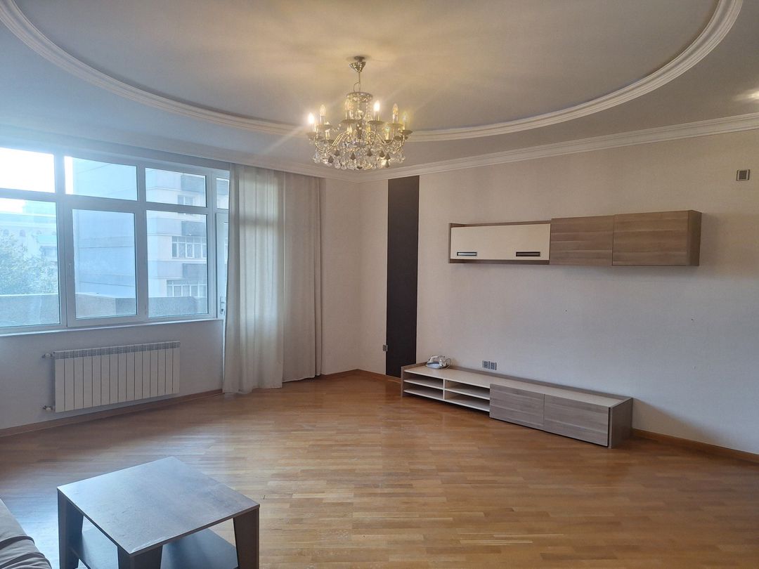 Satılır 2 otaqlı yeni tikili 126 m² — Mənzil, Bakı (9)
