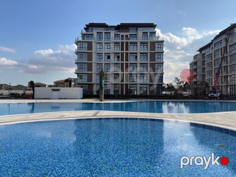 Satılır 4 otaqlı yeni tikili 208.5 m²