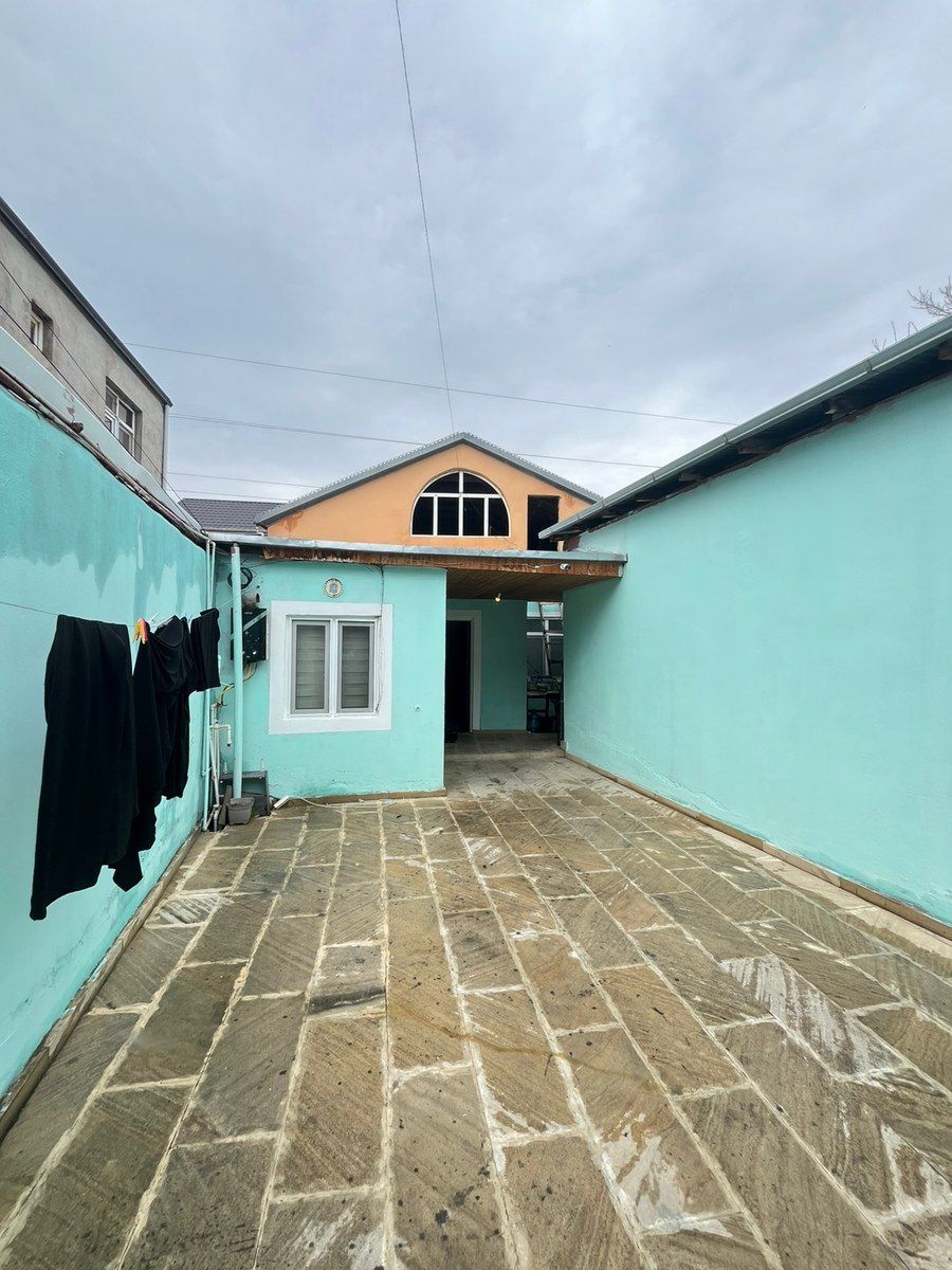 Həyət evi, Əhmədli k. — Ev, villa, Bakı