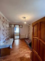 Satılır 2 otaqlı köhnə tikili 55 m² — Əlövsət