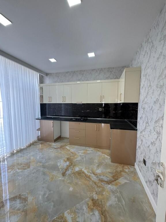 Satılır 4 otaqlı həyət evi/bağ evi 330 m² — Ev, villa, Bakı (8)