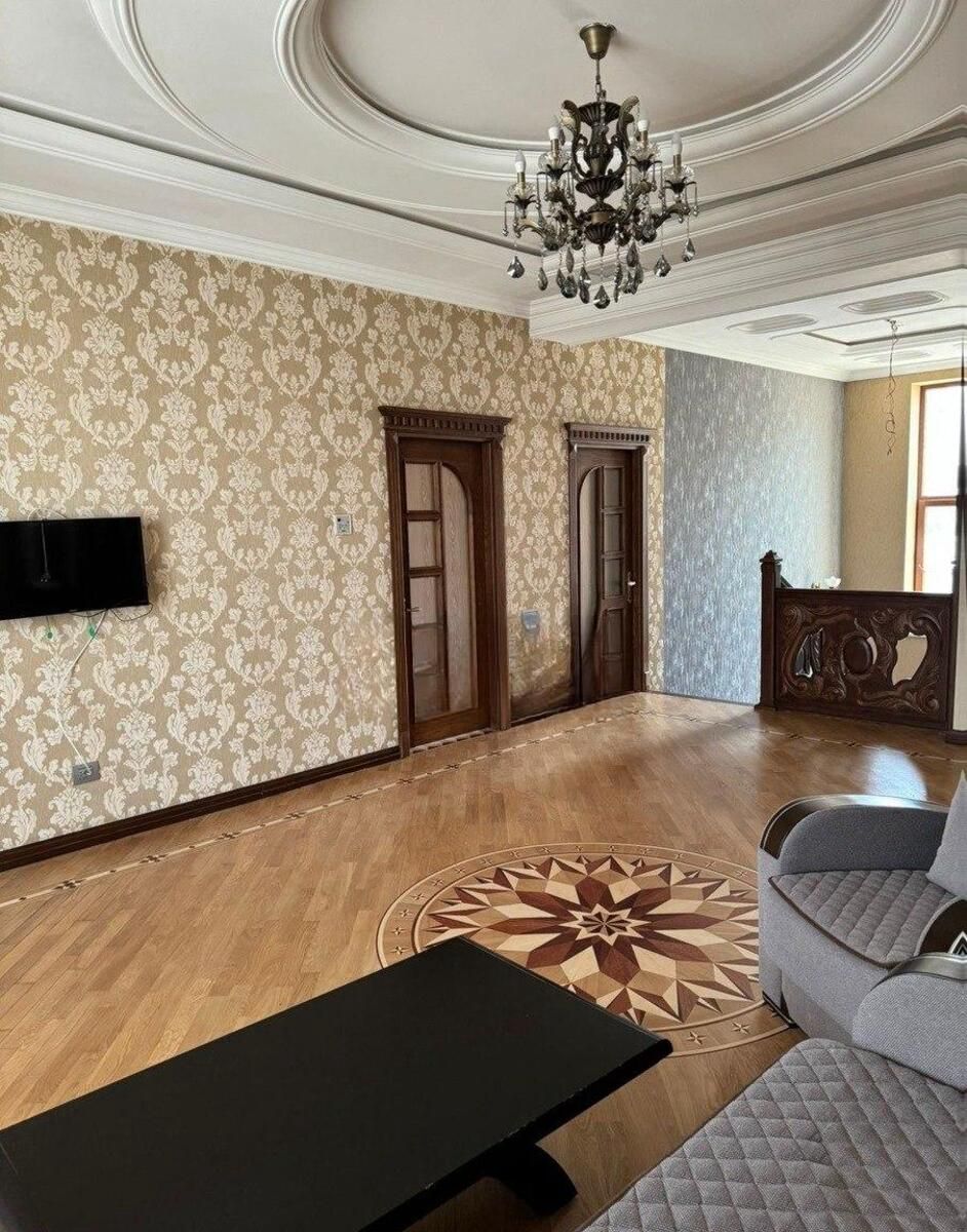 Villa kirayə verilir, Yusif Vəzir Çəmənzəminli küç. — Daşınmaz əmlak, Bakı (8)