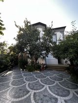 Satılır 6 otaqlı həyət evi/bağ evi 200 m² — Ev, bağ, kottec