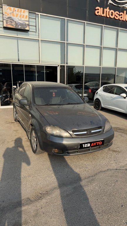 Chevrolet Lacetti, 1.6 L, 2010 il, 272 000 km