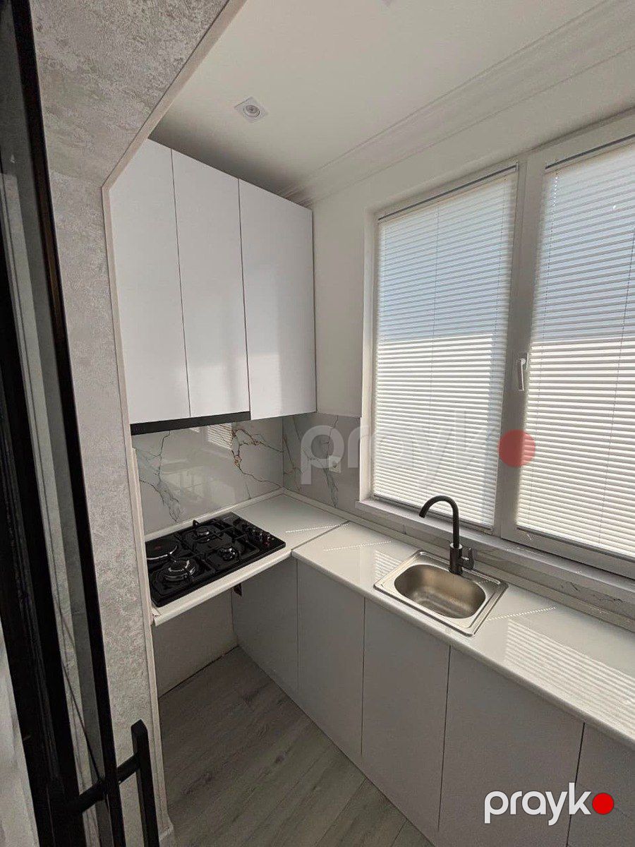 Satılır 3 otaqlı köhnə tikili 65 m² — Mənzil, Bakı (11)
