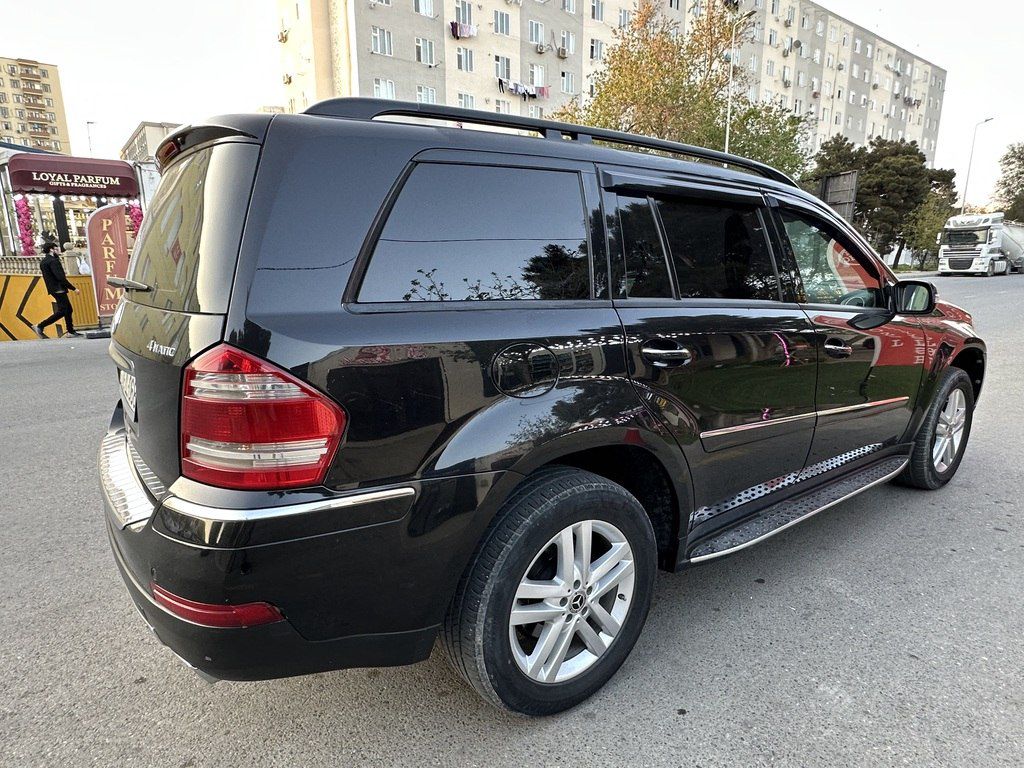Mercedes GL 450 4MATIC, 4.7 L, 2007 il, 258 000 km — Avtomobillər, Bakı (4)