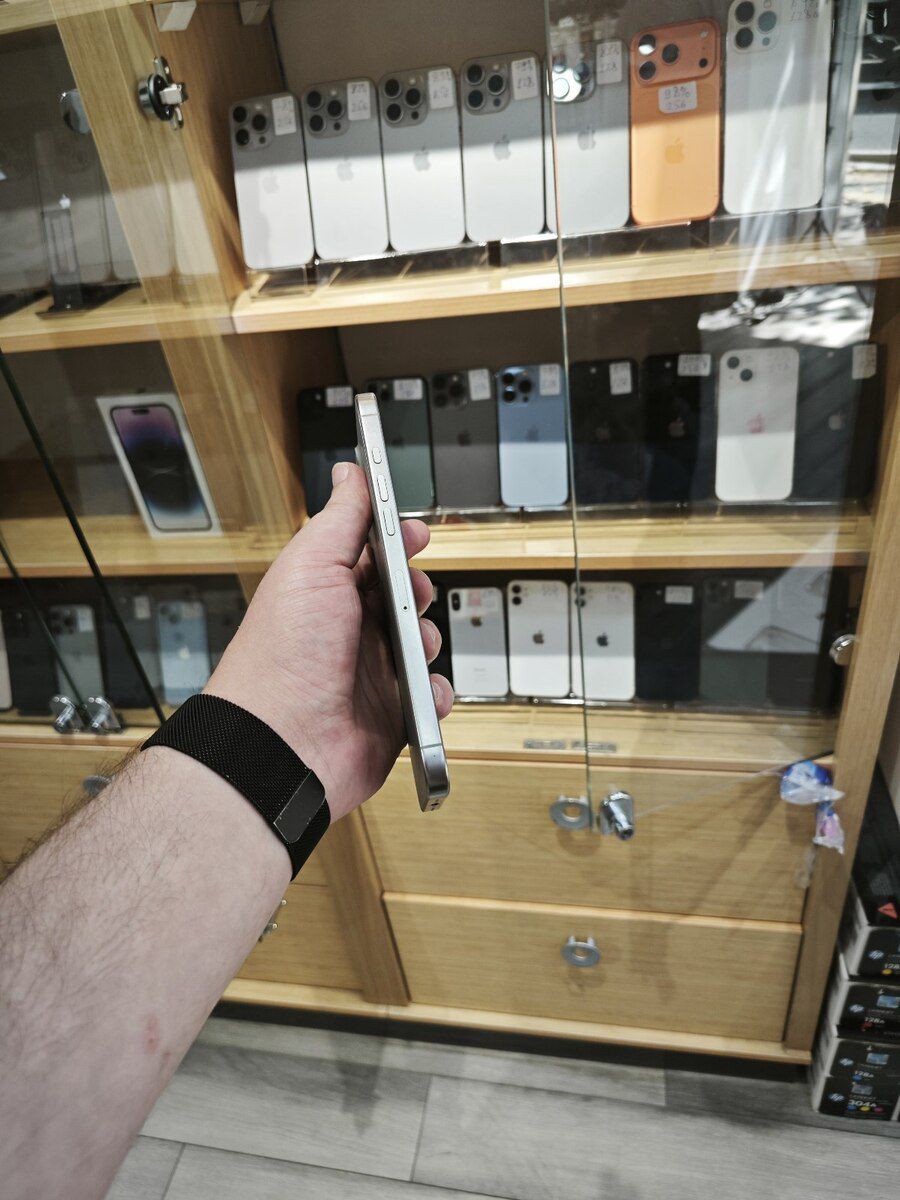 Apple iPhone 16 Pro Max Natural Titanium 256GB/8GB — Mallar, Bakı (3)