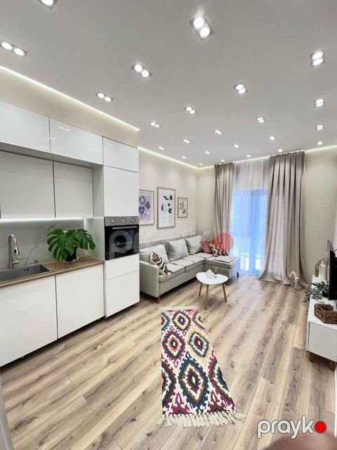 İcarəyə verilir 2 otaqlı yeni tikili 50 m²