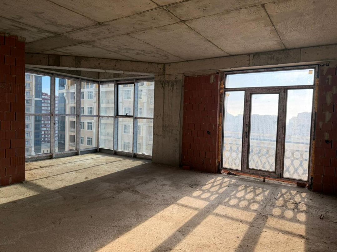 Satılır 4 otaqlı yeni tikili 231.1 m² — Mənzil, Bakı (5)