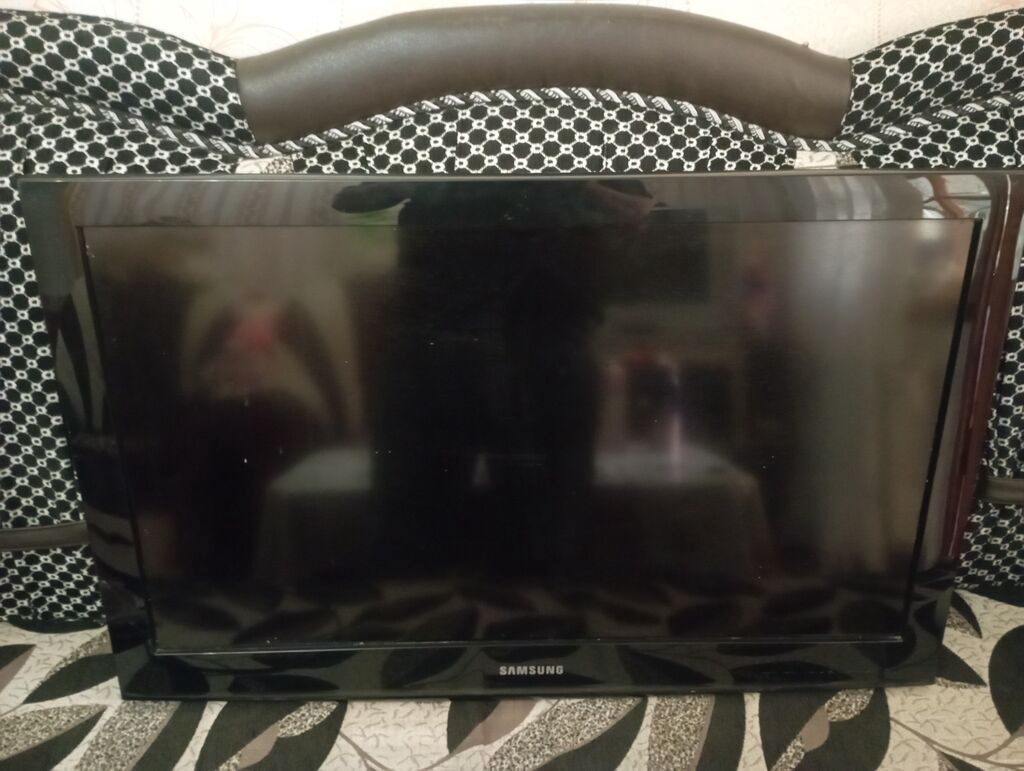 Samsung 32" LCD televizor Model: LE32D403E2W (Type No: LE32D403) — Televizorlar, Sumqayıt