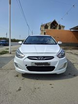 Hyundai Accent, 1.4 L, 2011 il, 206 000 km — Cars