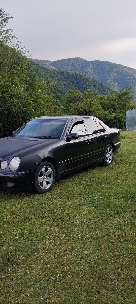 Mercedes E 220, 2000 il — Avtomobillər, Qax (3)