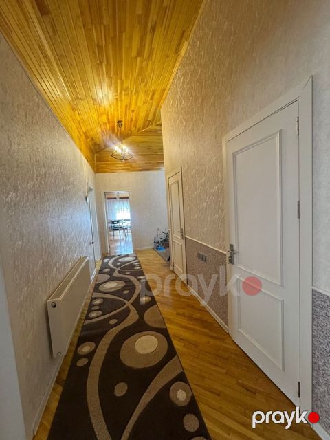 3-otaqlı yeni tikili kirayə verilir, 8 Noyabr m., 135 m²