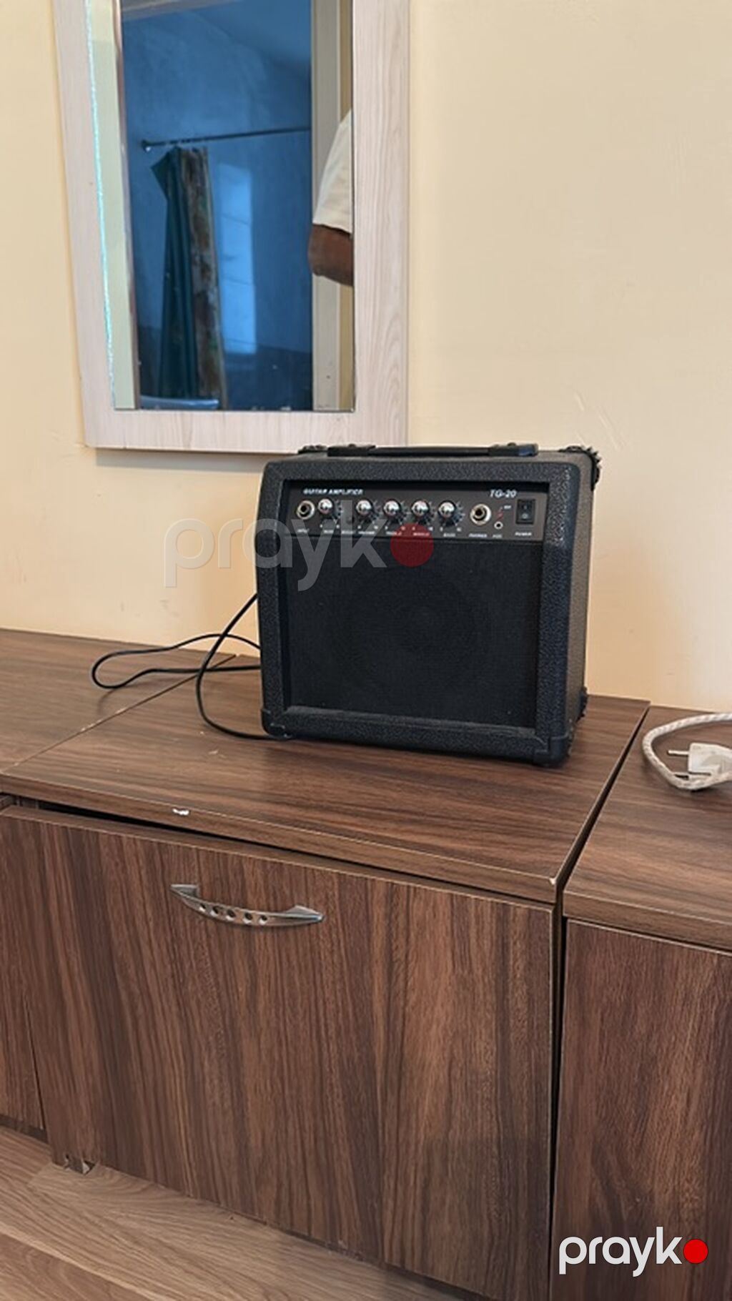 Elektrik gitara + gücləndirici dəsti - Korpus: Strat tərzində, parlaq — Mallar, Digah (2)
