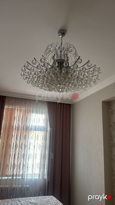 Çılçıraq, 10 və daha çox lampa, Xrustal — Bakı