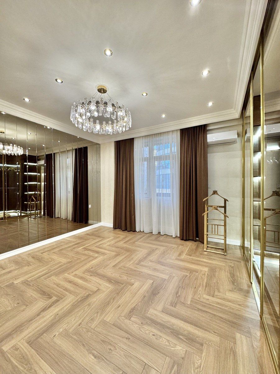 Satılır 4 otaqlı yeni tikili 207 m² — Mənzil, Bakı (6)
