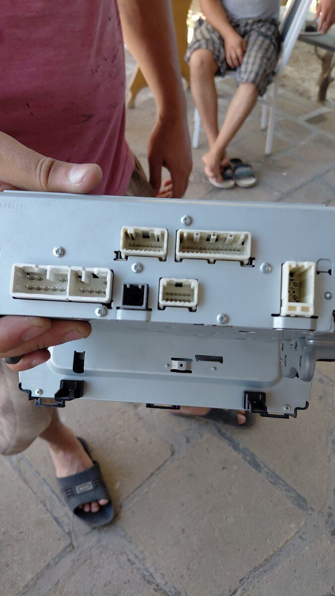 Toyota 30 sükan, monitor və farası — Ehtiyat hissələri və aksesuarlar, Bakı (4)