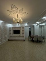 Satılır 3 otaqlı yeni tikili 136 m² — Elmir bəy