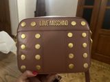 Love Moschino qadın çantası - Model: kvadrat formalı crossbody - — Çantalar