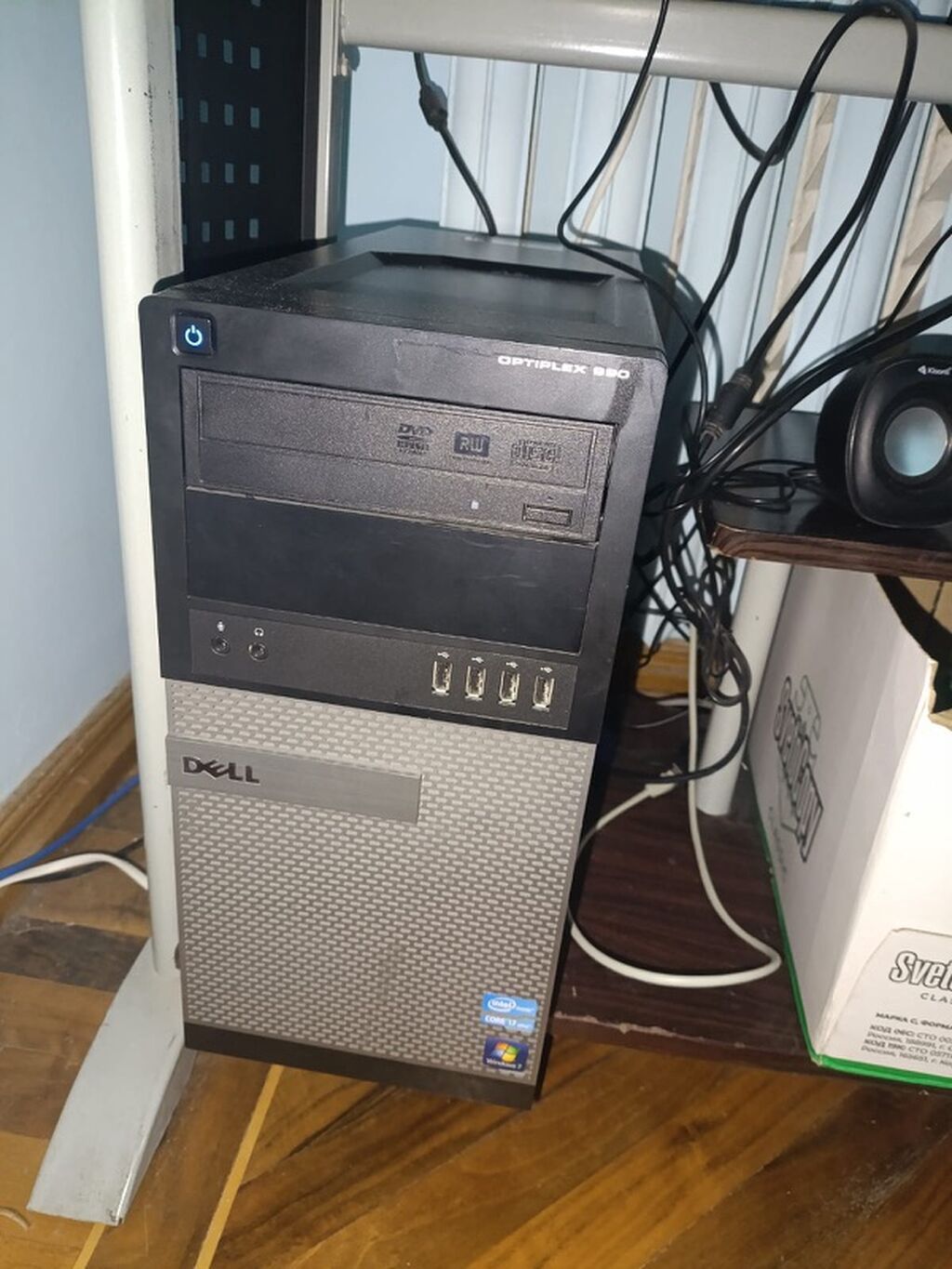 Masaüstü kompüter seti – Dell OptiPlex 390 Tərkib: - Sistem bloku — Elektronika, Güzdək (2)