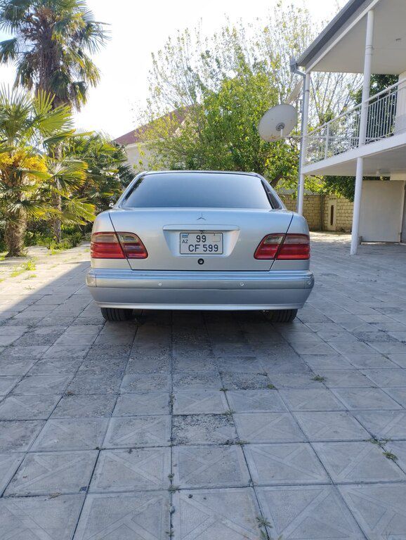 Mercedes E 240, 2.6 L, 2000 il, 380 000 km — Avtomobillər, Ağcabədi (4)